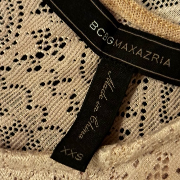 BCBG Pale PINK Cold Shoulder Top, sworn Twice Size XXS - Picture 2 of 4